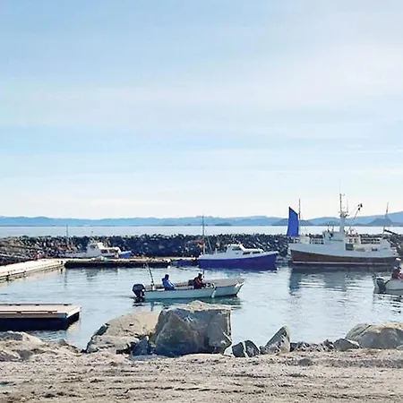 6 Person In Storfosna-by Traum Sletta (Sor-Trondelag)