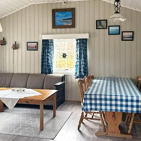 6 Person In Storfosna-by Traum Sletta (Sor-Trondelag)