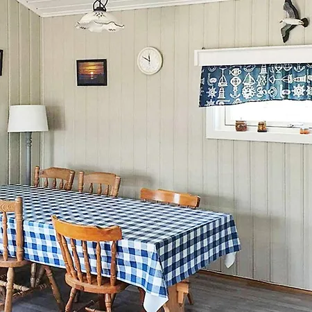 6 Person In Storfosna-by Traum Sletta (Sor-Trondelag)