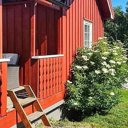 6 Person In Storfosna-by Traum * Sletta (Sor-Trondelag)