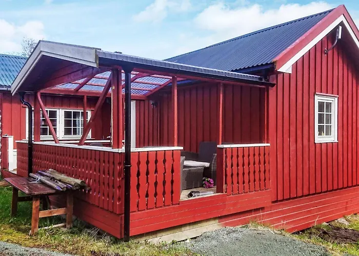 6 Person In Storfosna-by Traum Feriehus Sletta (Sor-Trondelag)